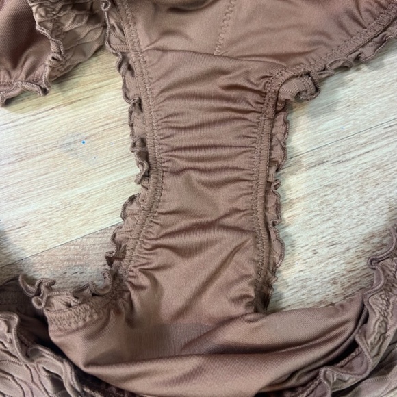 Victoria’s Secret Swim Light Brown Textured Cheeky Two Piece Swim Suit Set Beach - Picture 9 of 9